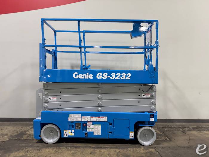 2014 Genie GS3232