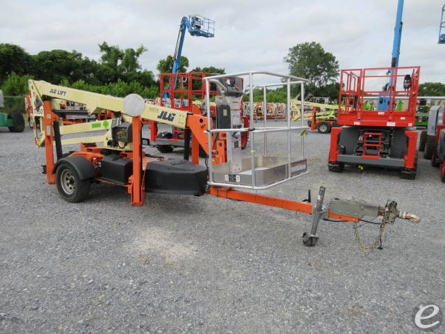 2018 JLG T350