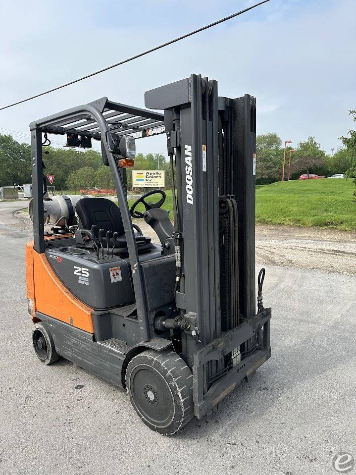 2019 Doosan GC25P-5