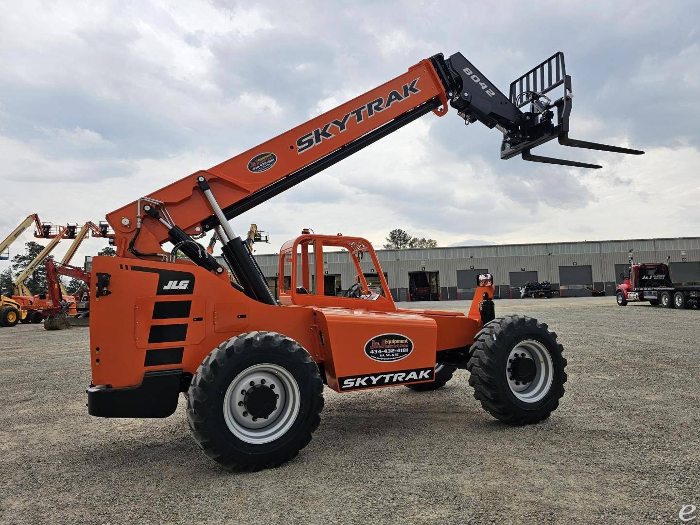 2023 Diesel Skytrak 8042 Telehandlers (Telescopic Mast)