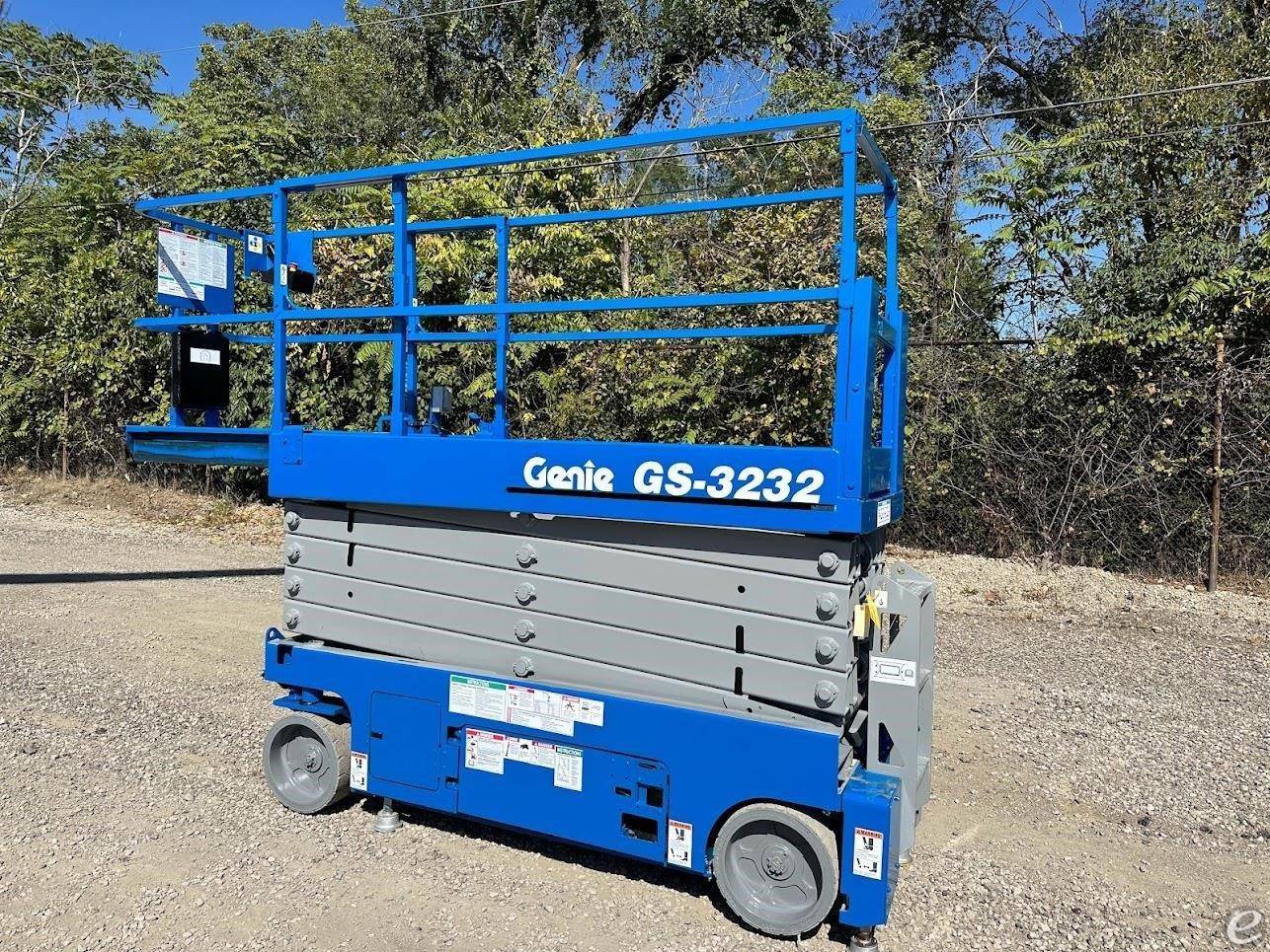 2015 Genie GS3232