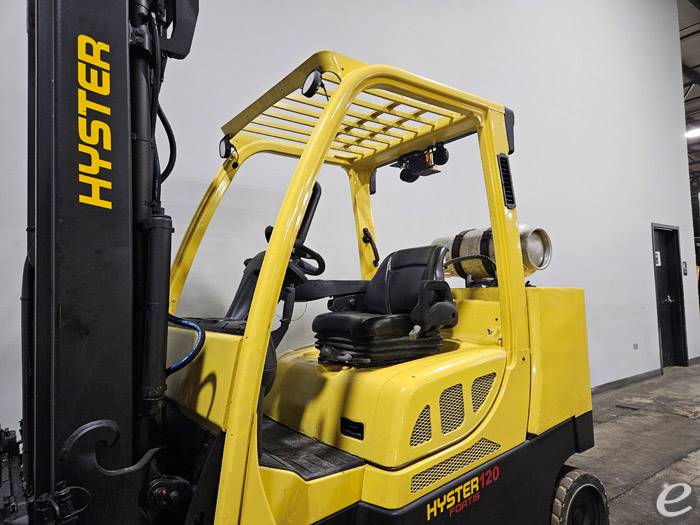 2011 Hyster S120FT