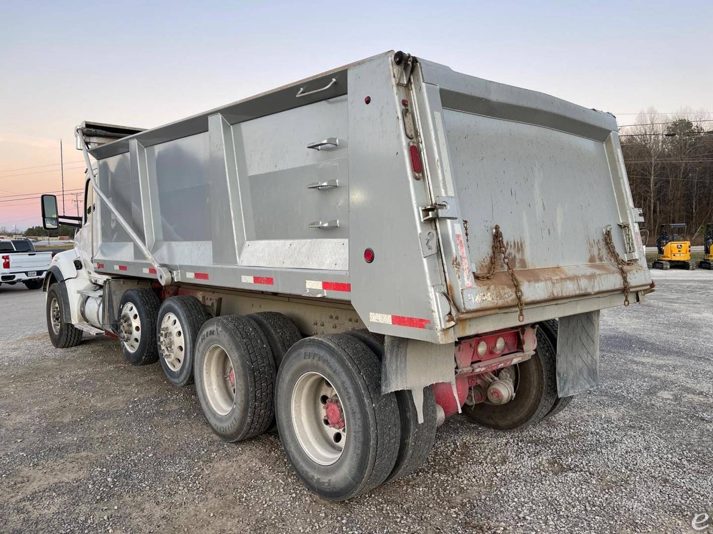 2019 Kenworth T880