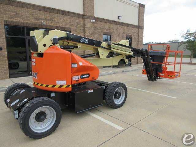 2024 JLG E450AJ