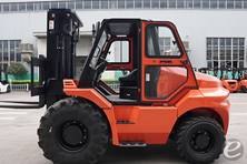 2025 Viper Lift Trucks RT110