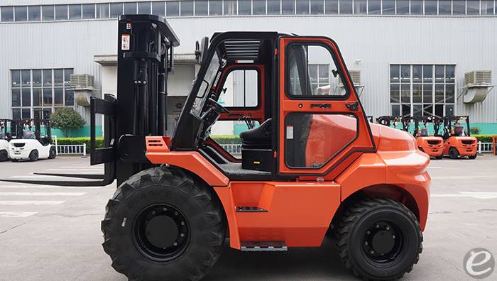 2025 Viper Lift Trucks RT110