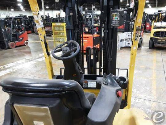 2016 Hyster E80XN