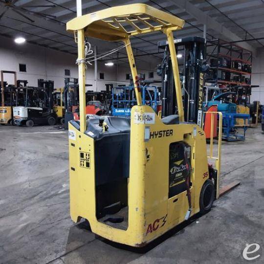 2016 Hyster E35HSD3-21