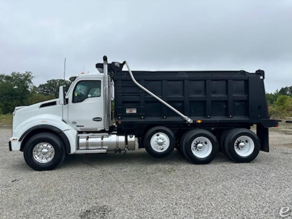 2020 Kenworth T880