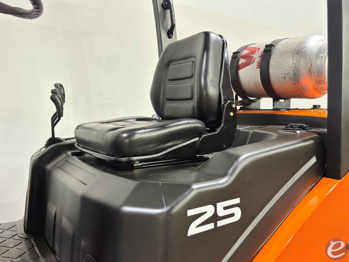 2017 Doosan G25N-7