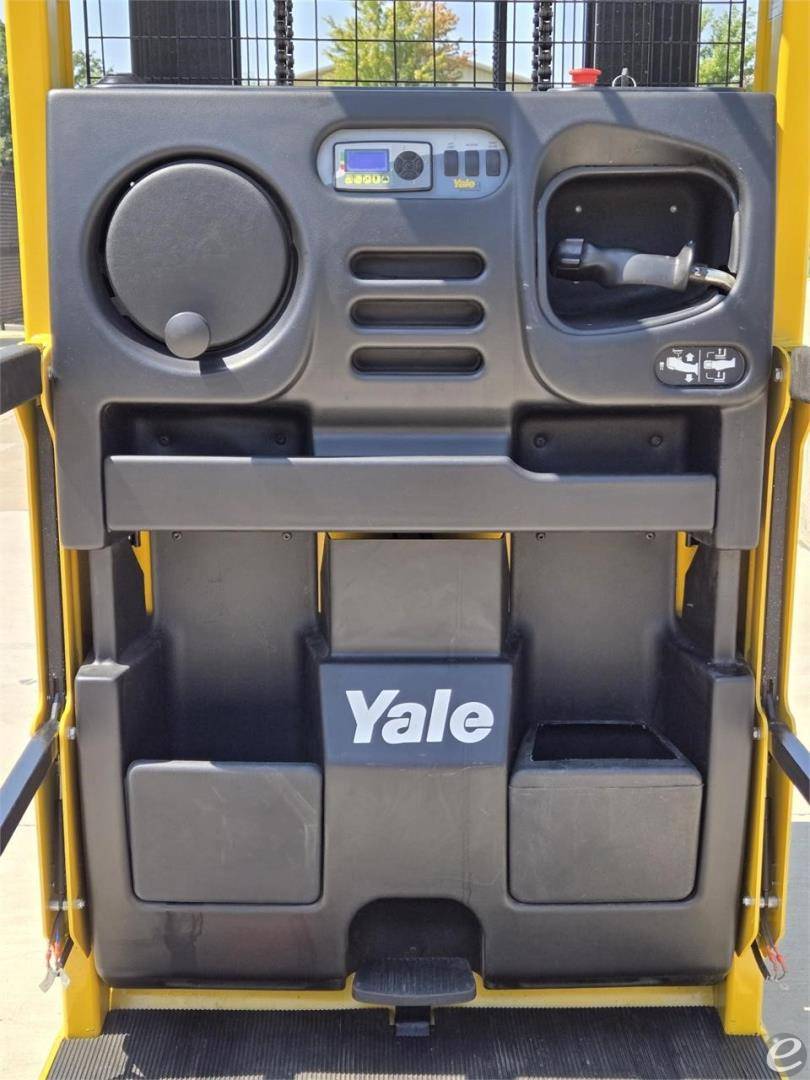 2021 Yale OS030BF