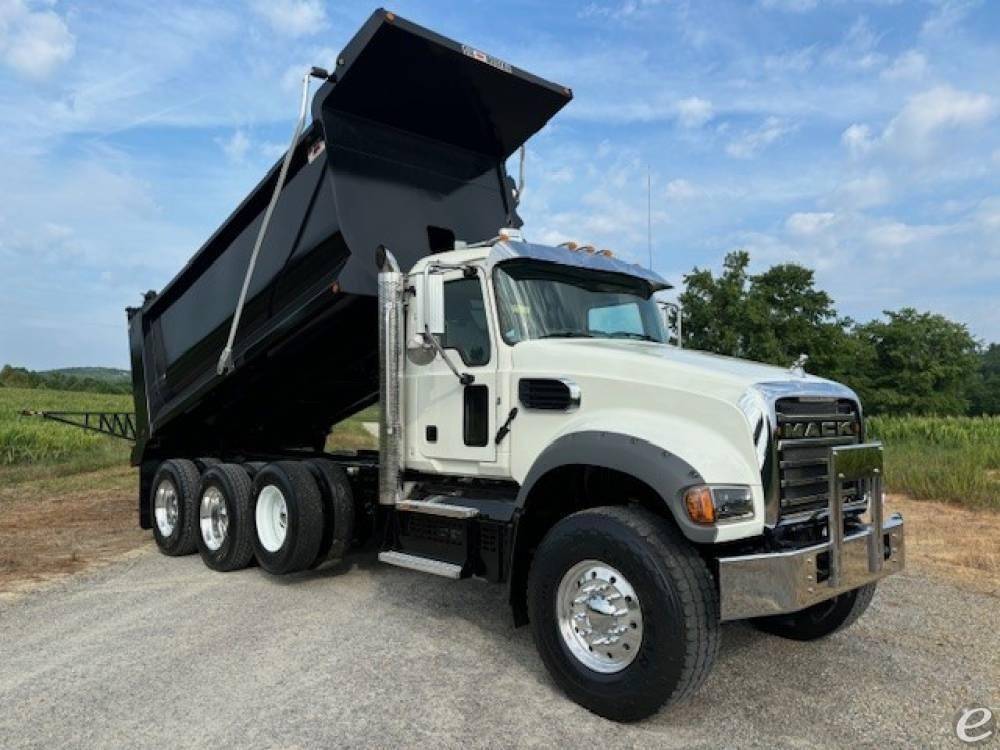 2024 Mack GRANITE 64FR