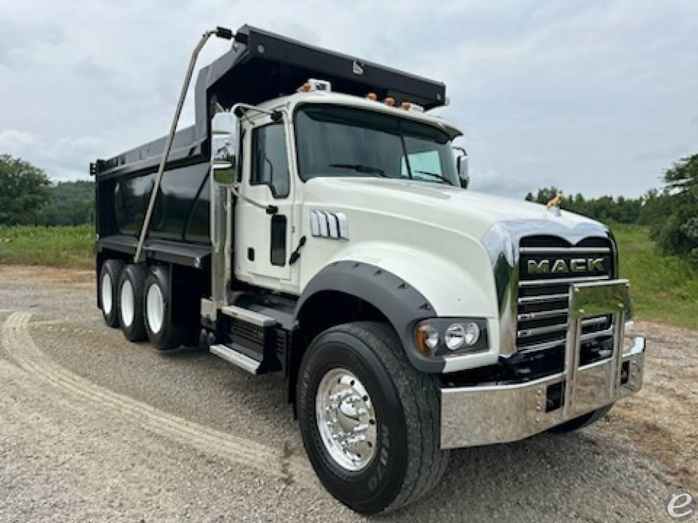 2023 Mack GRANITE 64FR