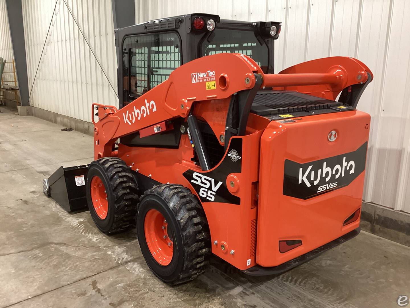 2024 Kubota SSV65PHC