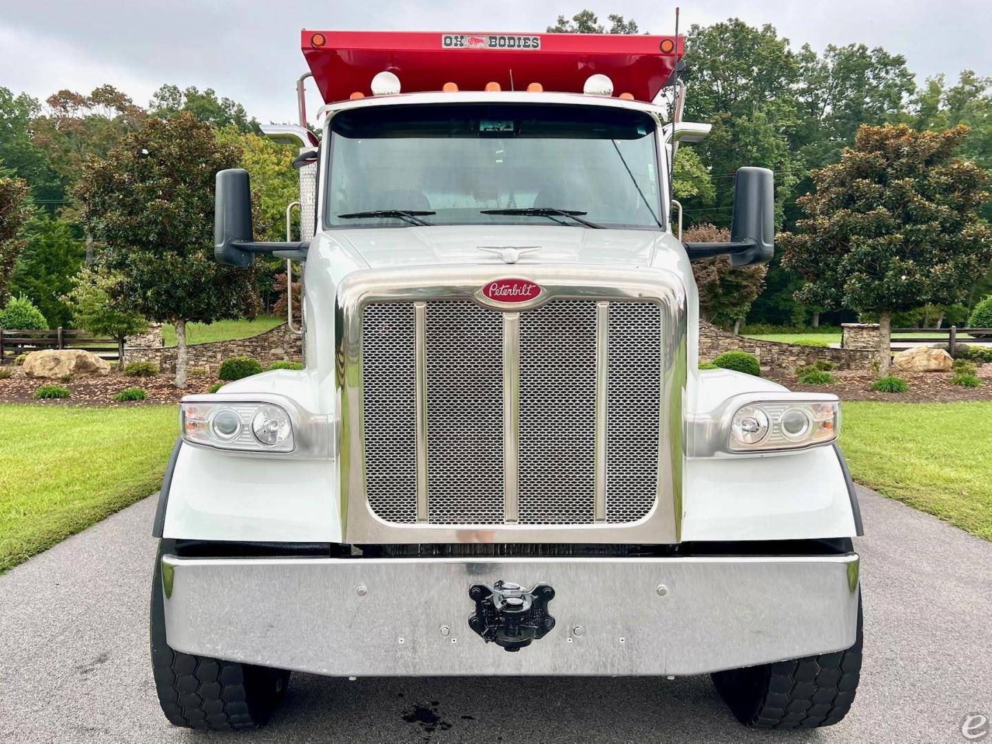 2022 Peterbilt 567