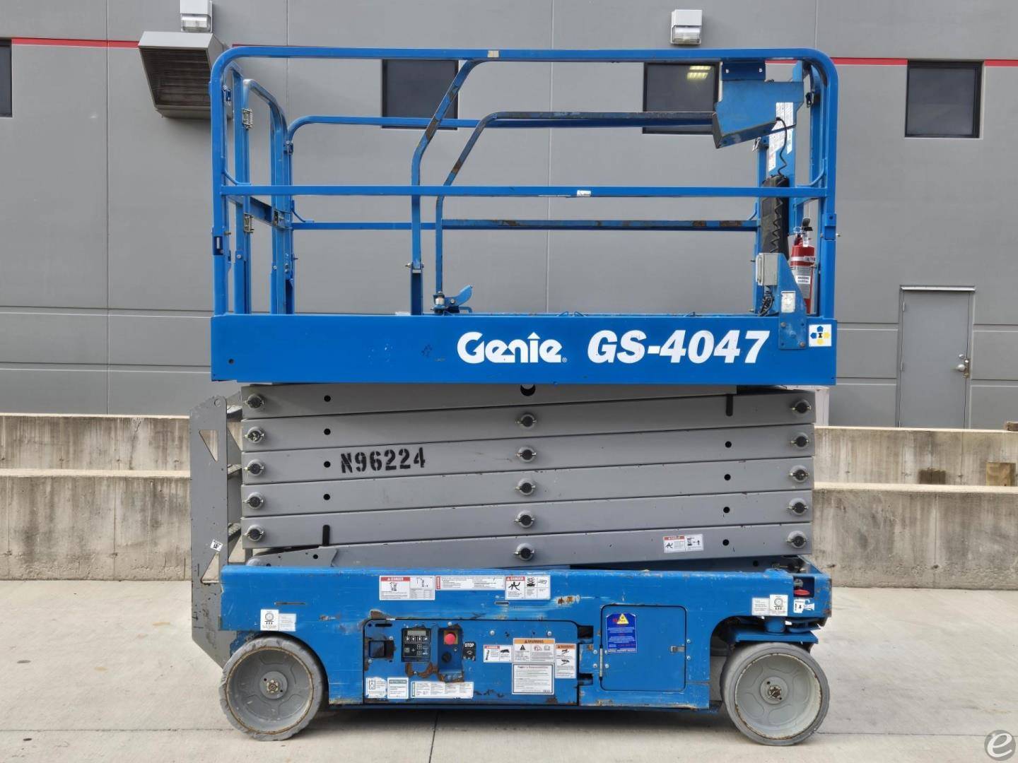 2016 Genie GS4047