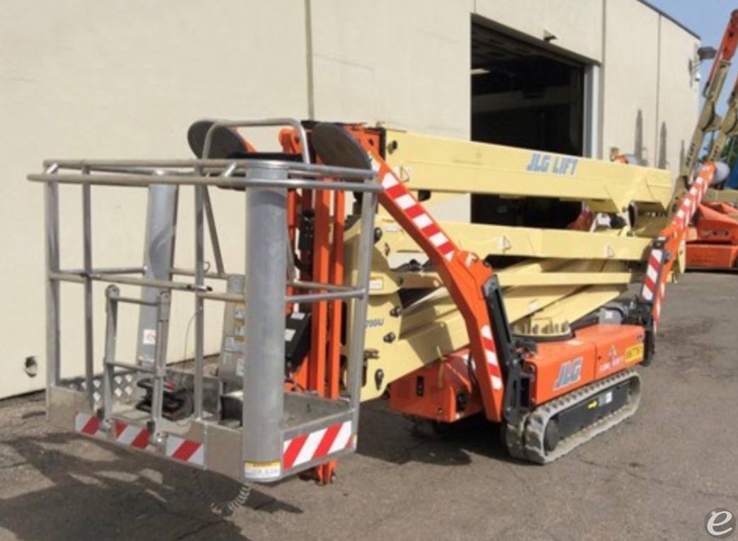 2012 JLG X700AJ