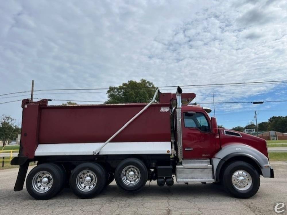 2020 Kenworth T880