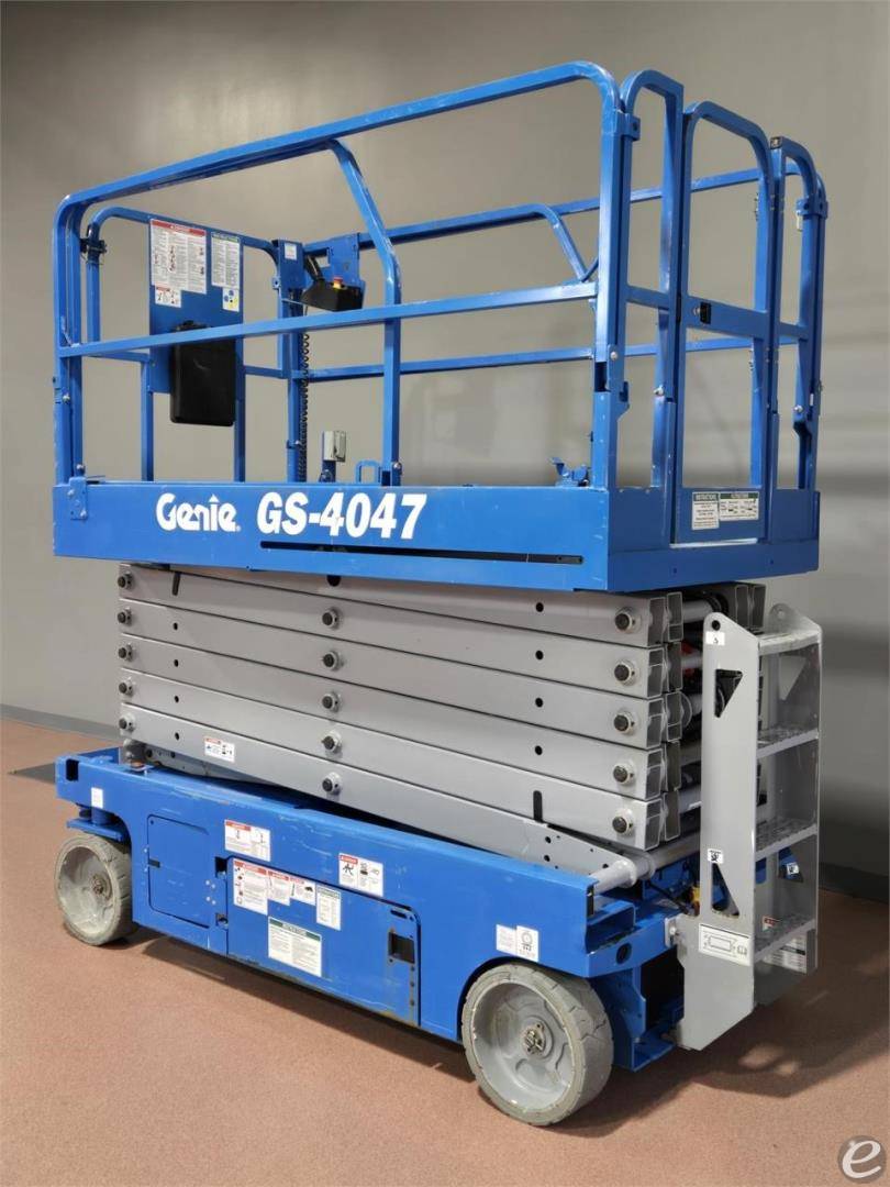 2017 Genie GS4047