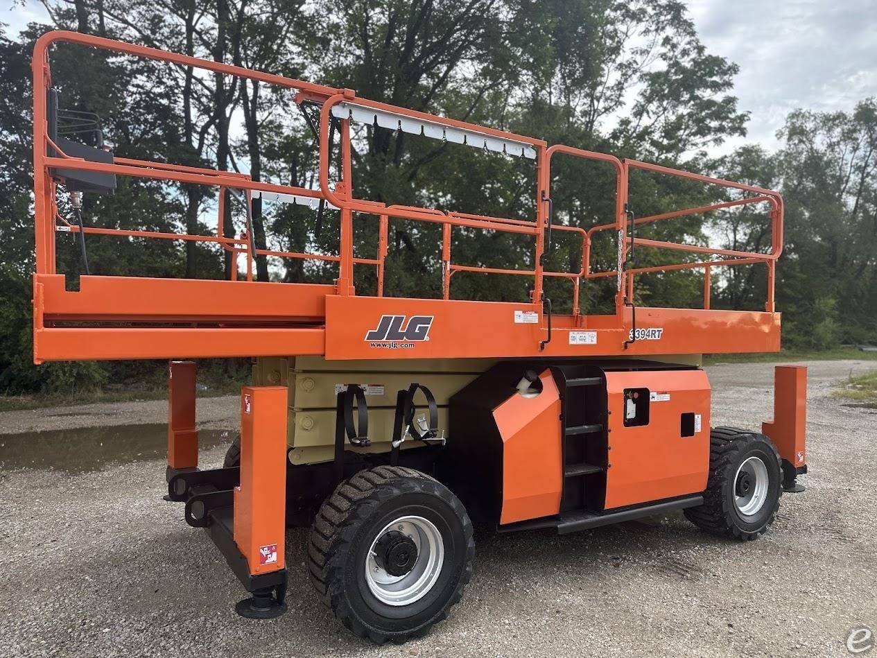 2015 JLG 3394RT