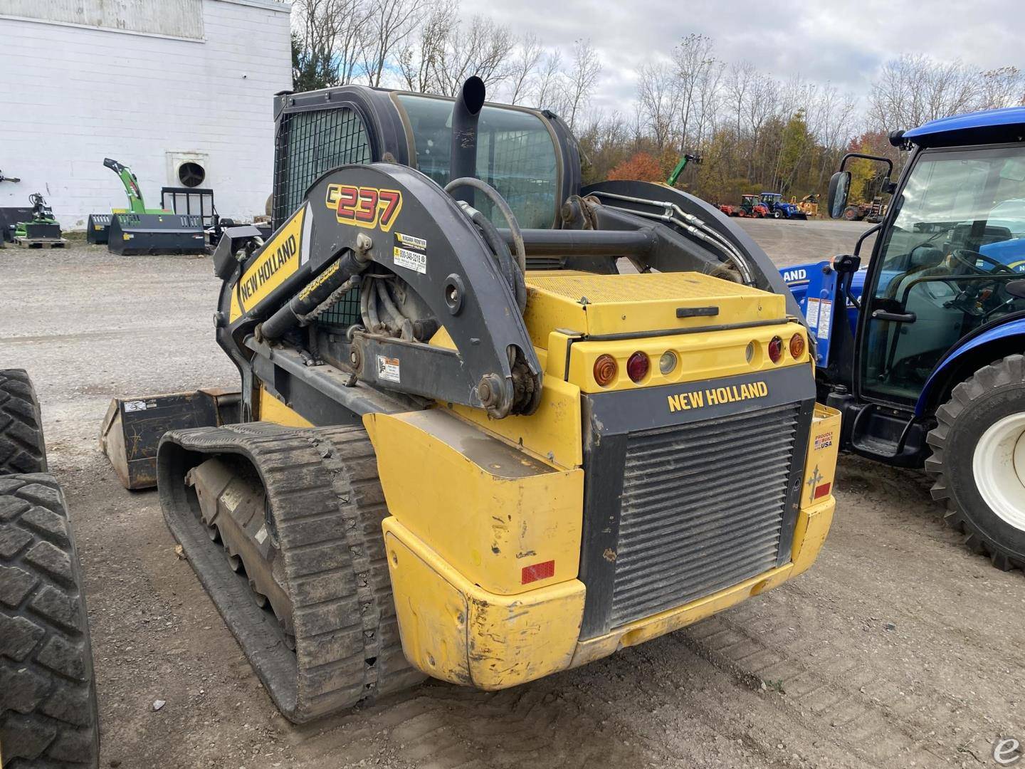 2019 New Holland C237