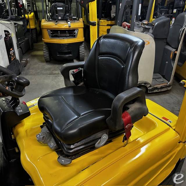 2019 Hyster J40XNT