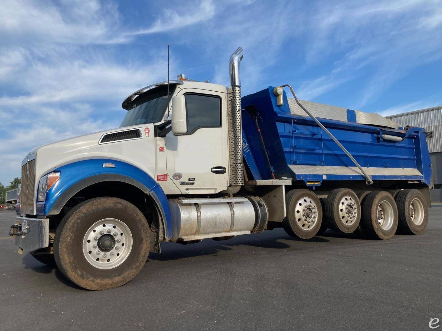 2022 Kenworth T880S