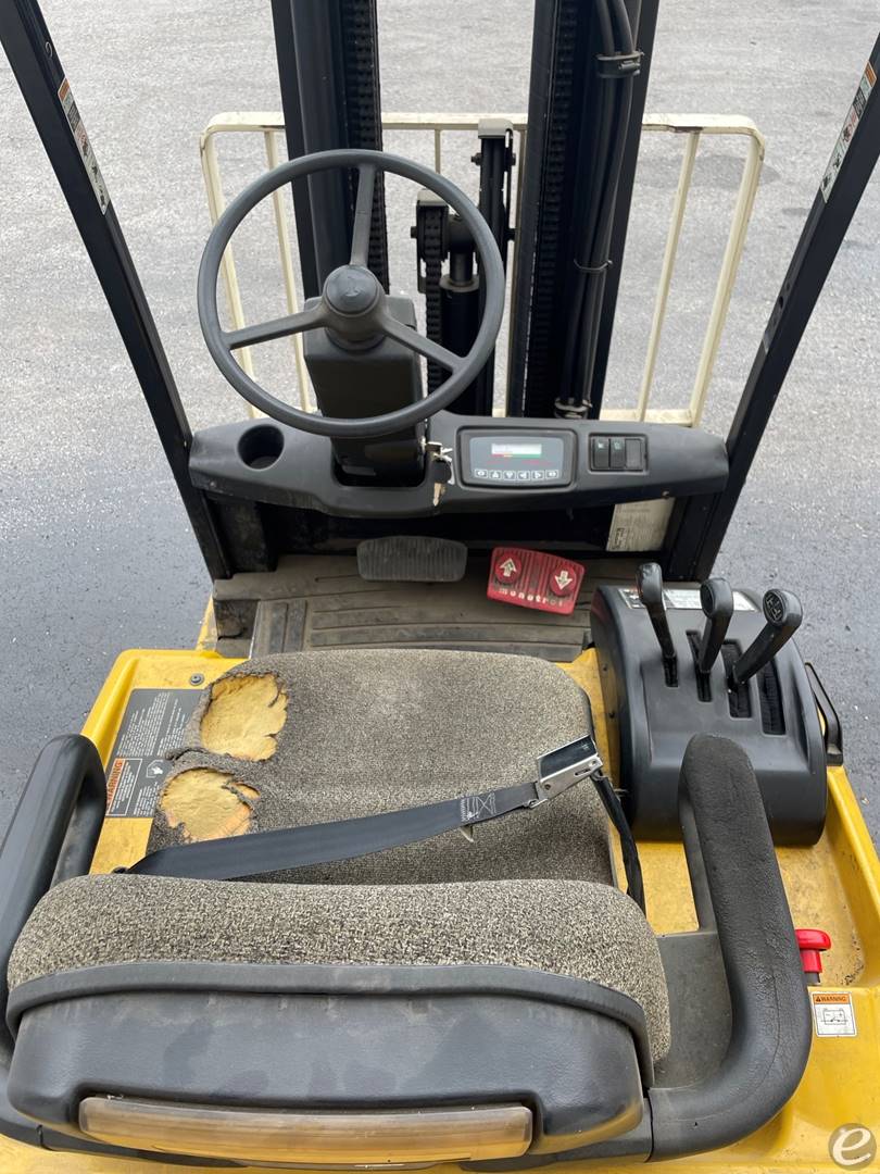 2004 Hyster J30ZT