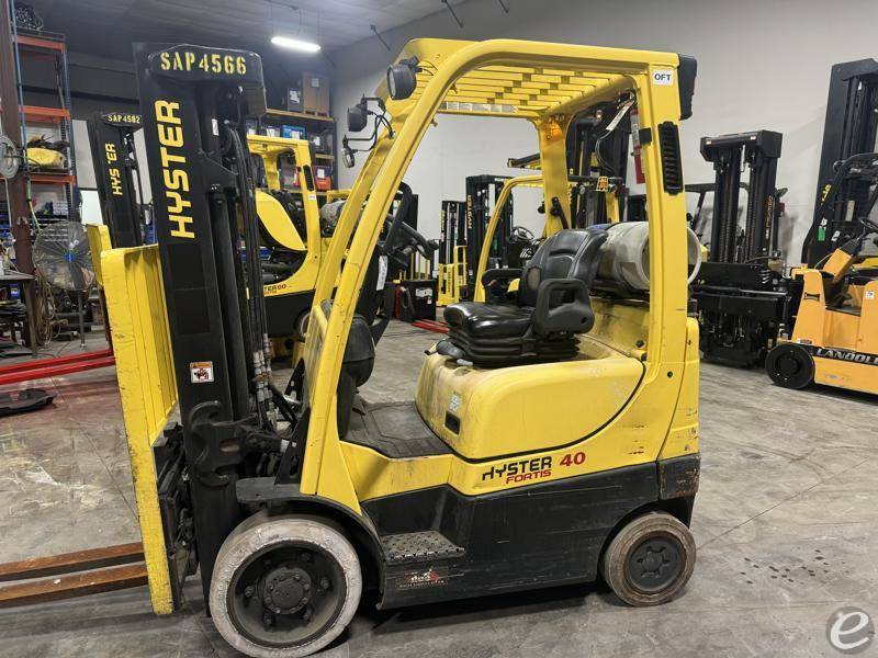 2017 Hyster S40FT