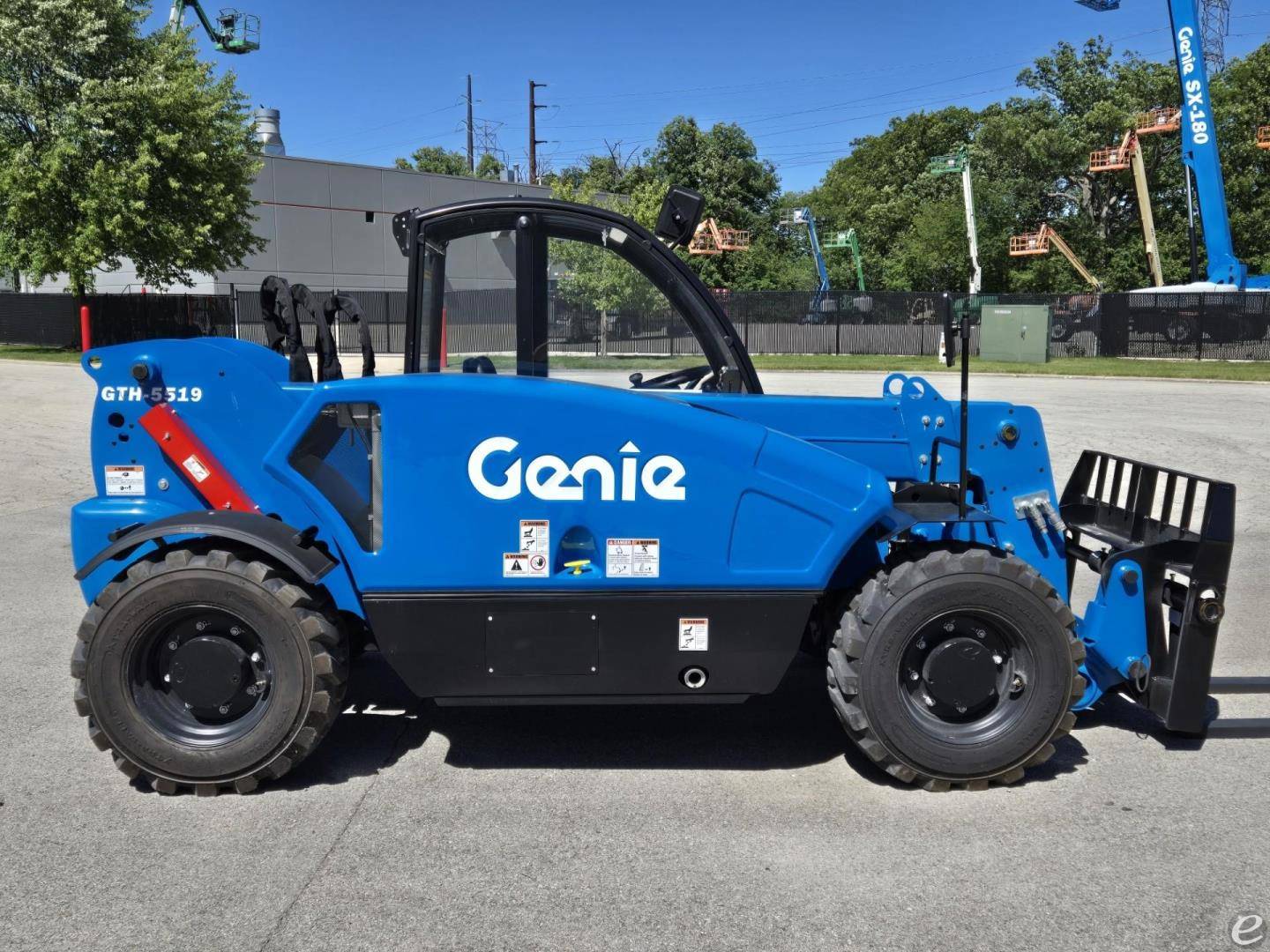 2023 Genie GTH5519