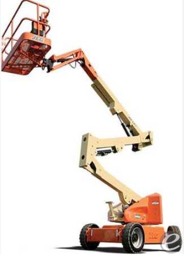 2024 JLG E450AJ