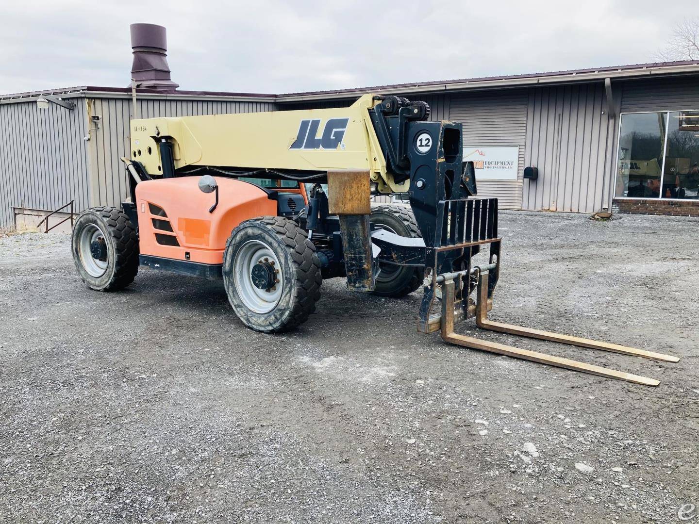 2012 JLG G12-55A