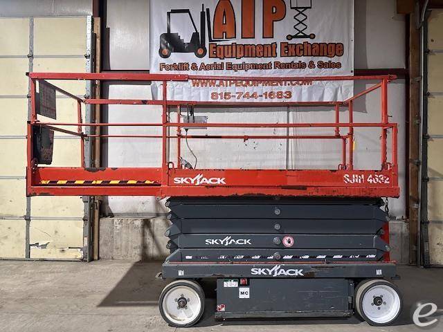 2016 Skyjack SJIII4632 Slab Scissor Lift - 123Forklift