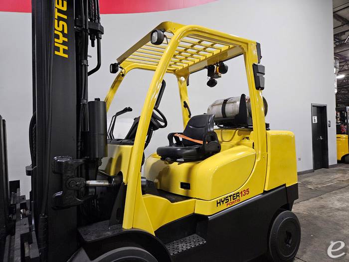 2008 Hyster S135FT