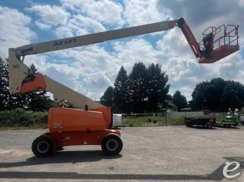 2013 JLG 800AJ