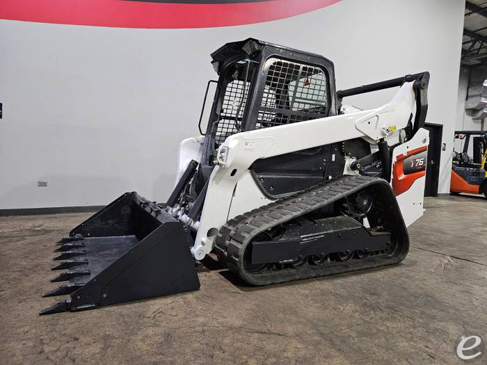 2022 Bobcat T76