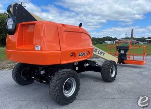 2014 JLG 400S