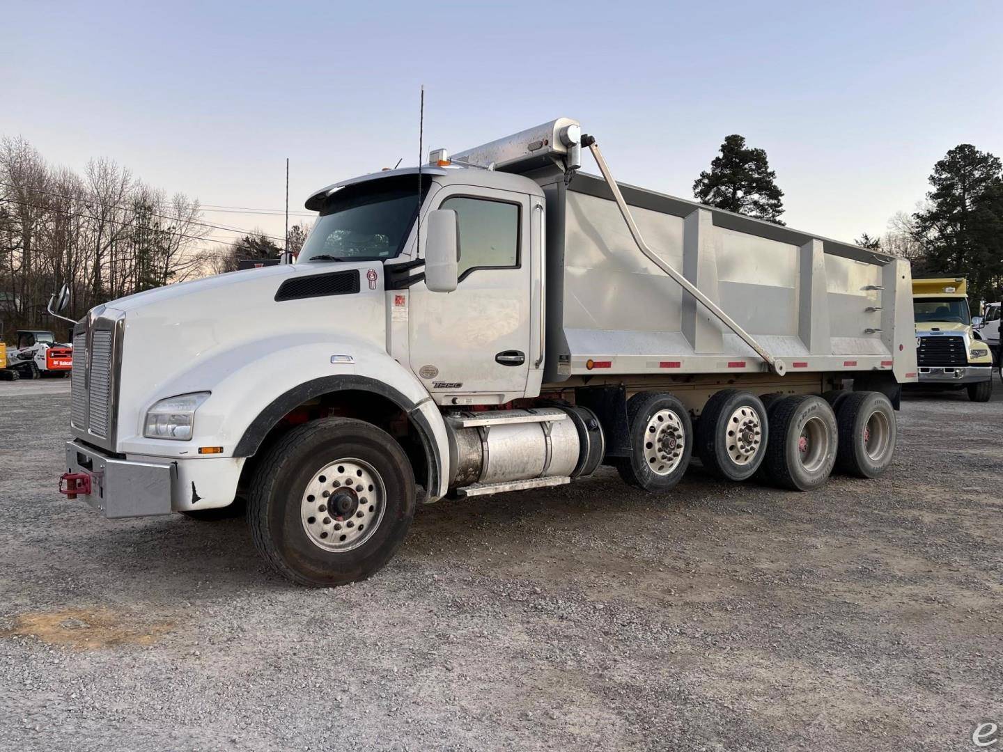 2019 Kenworth T880