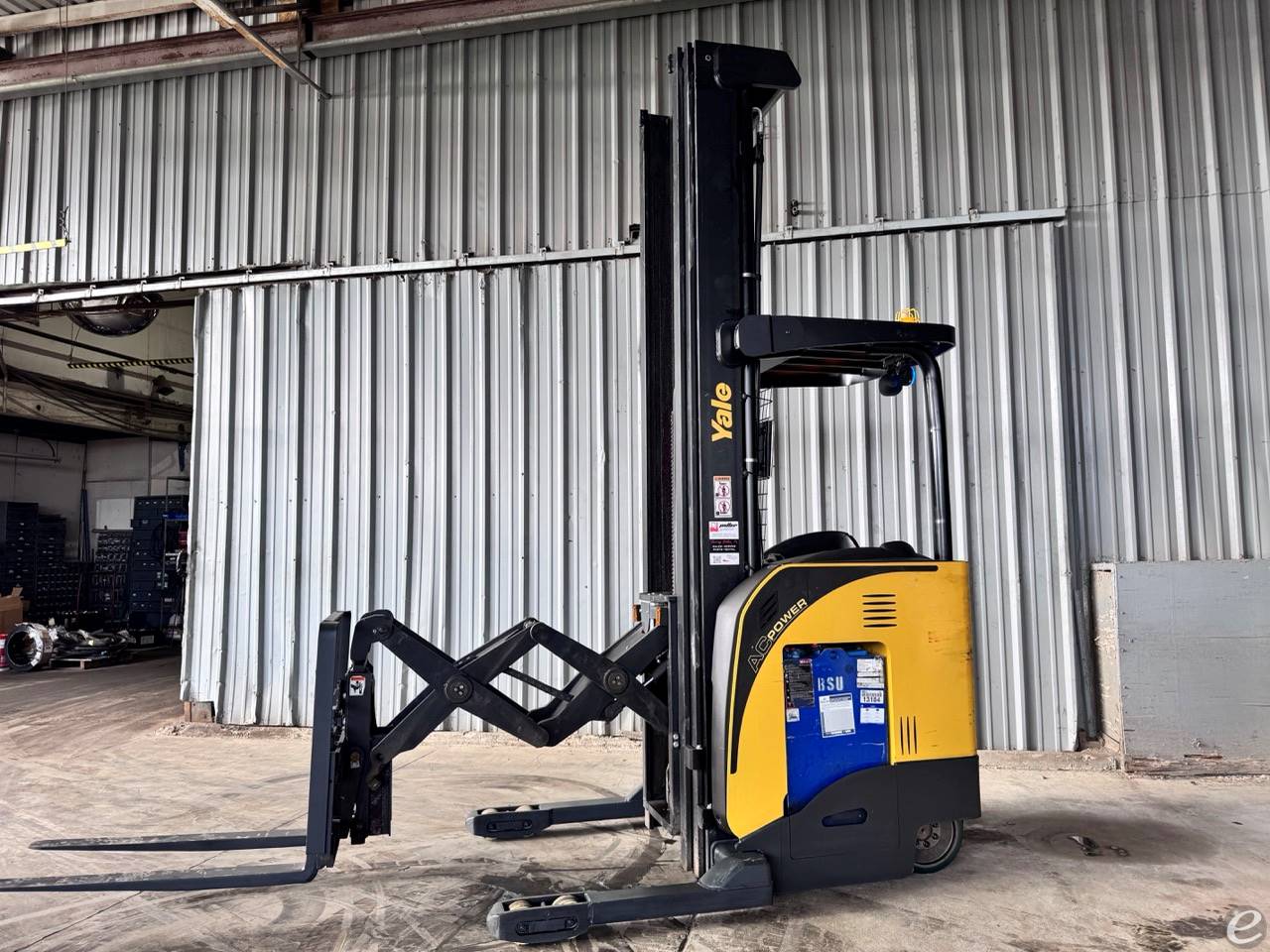 2019 Yale NDR035EBNM36TE138 Double Reach Reach Truck - 123Forklift