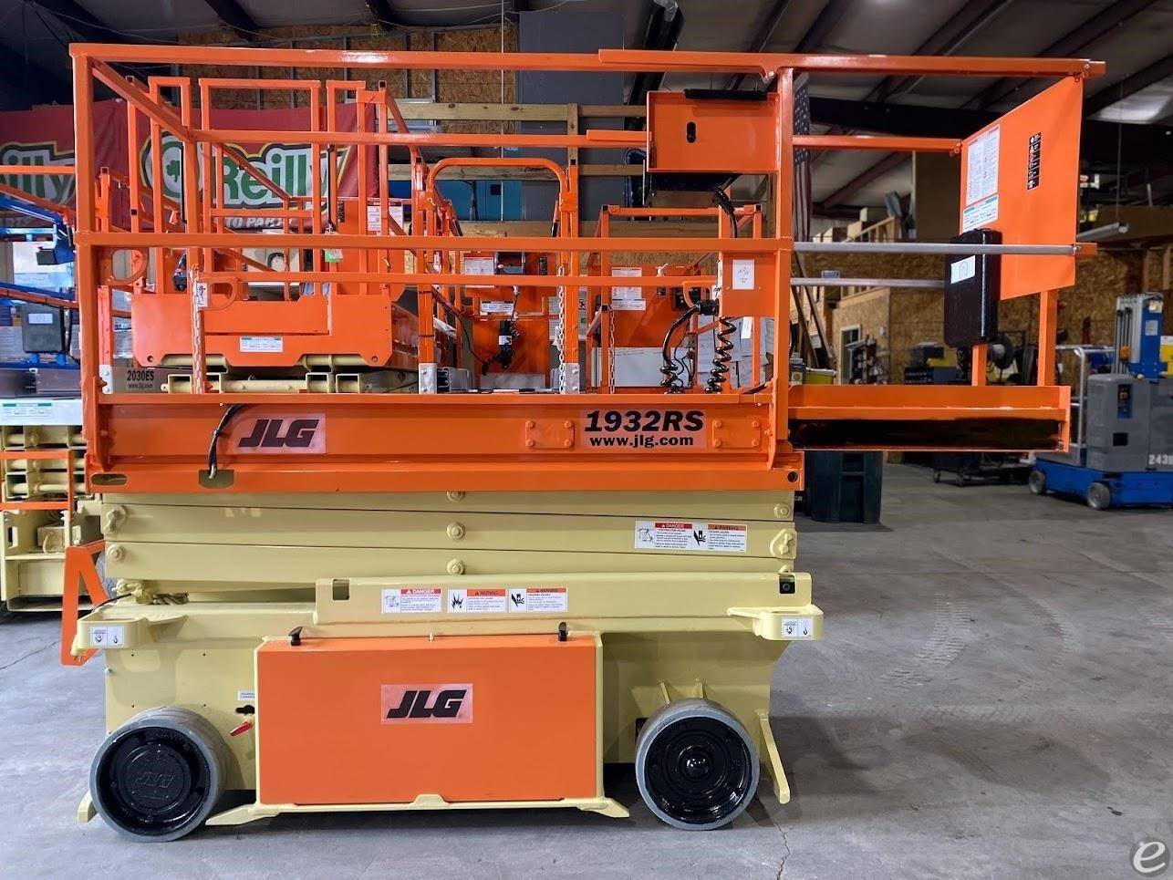 2015 JLG 1932RS