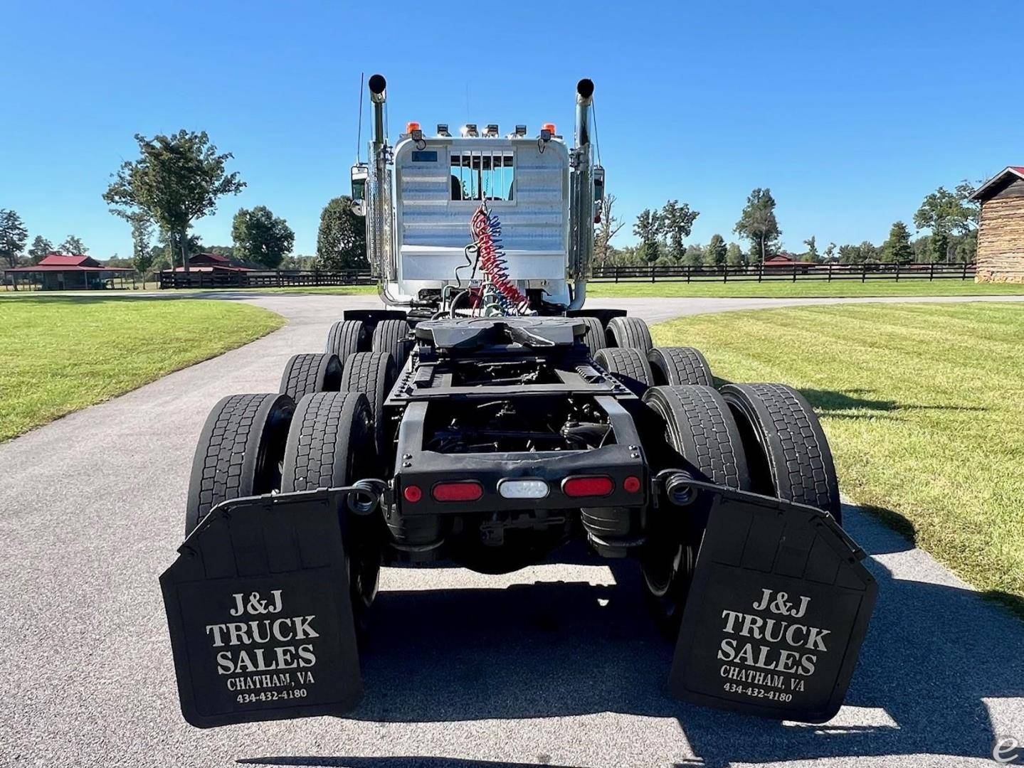 2018 Peterbilt 389