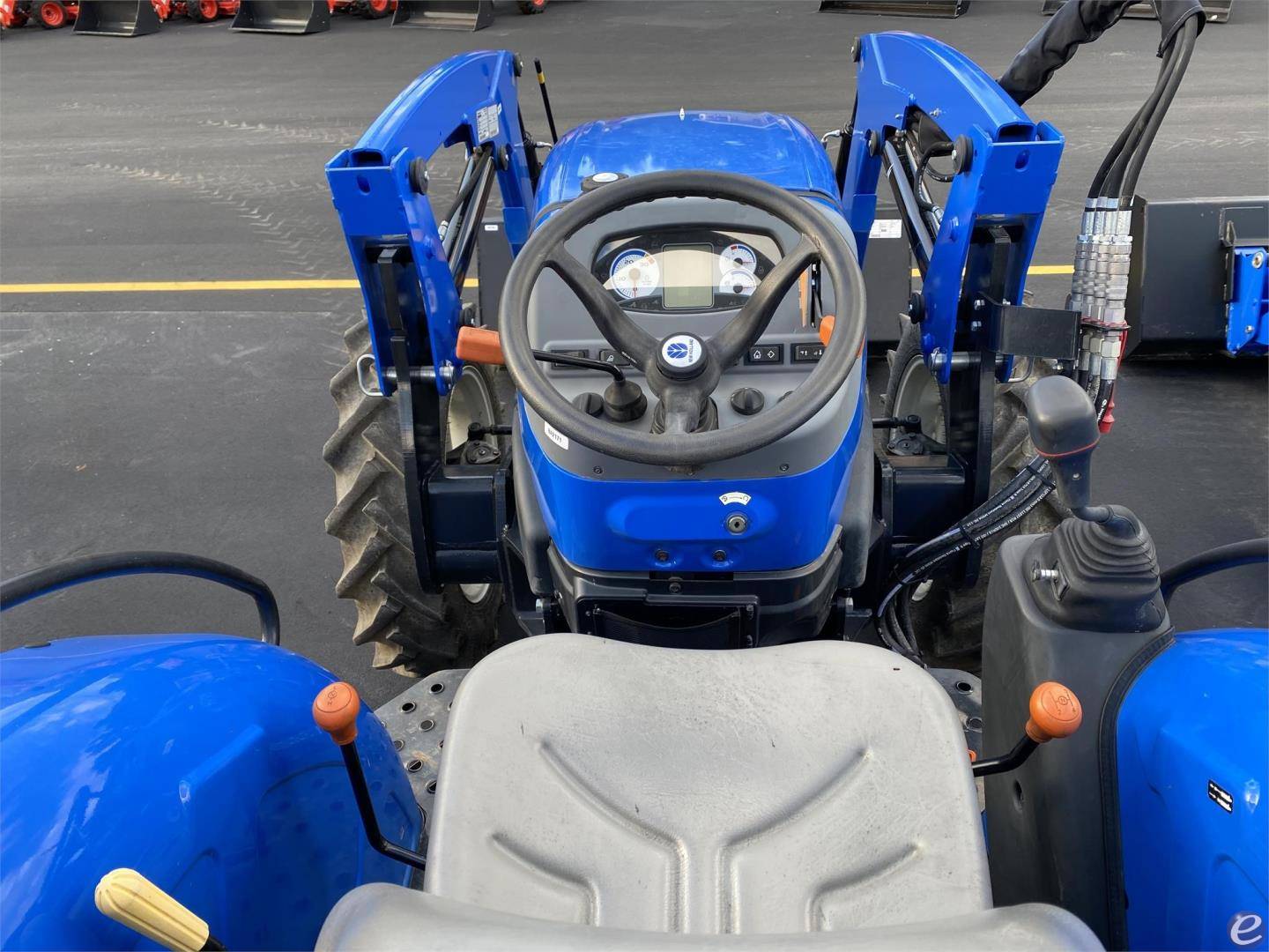 2023 New Holland WORKMASTER 60