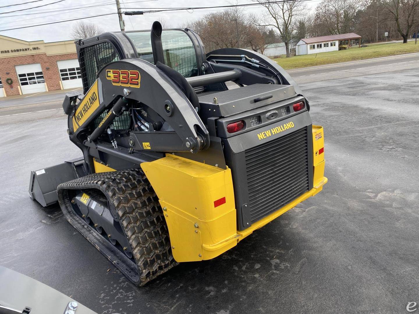 2025 New Holland C332