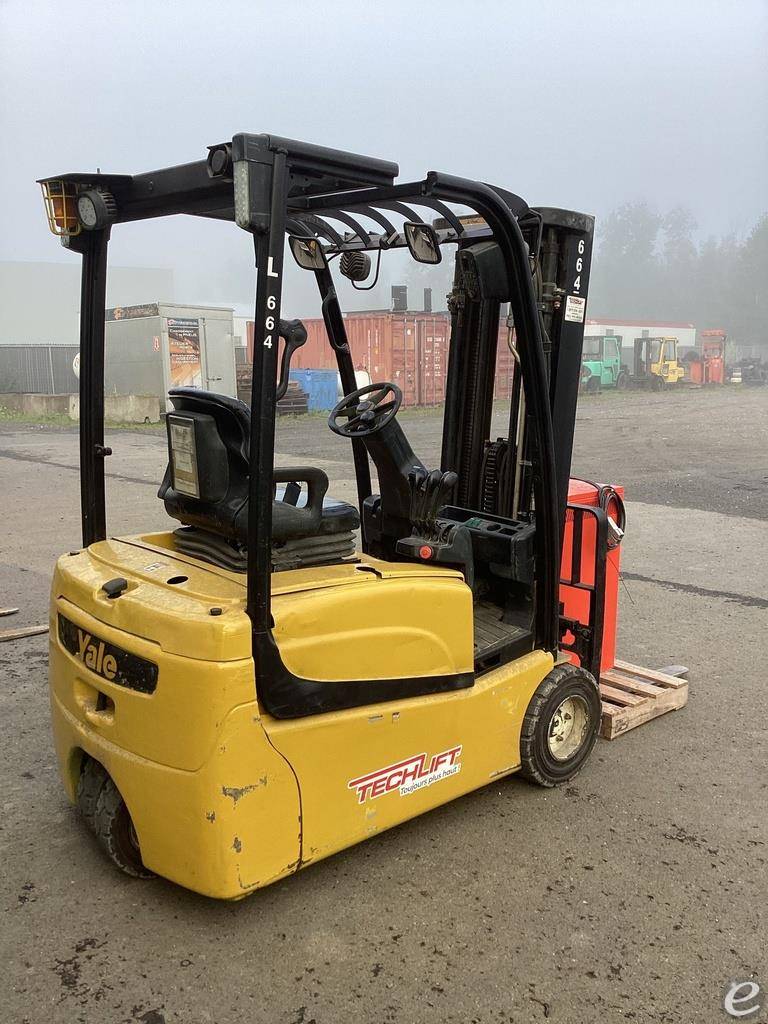 2013 Yale ERP040VTN36TE082