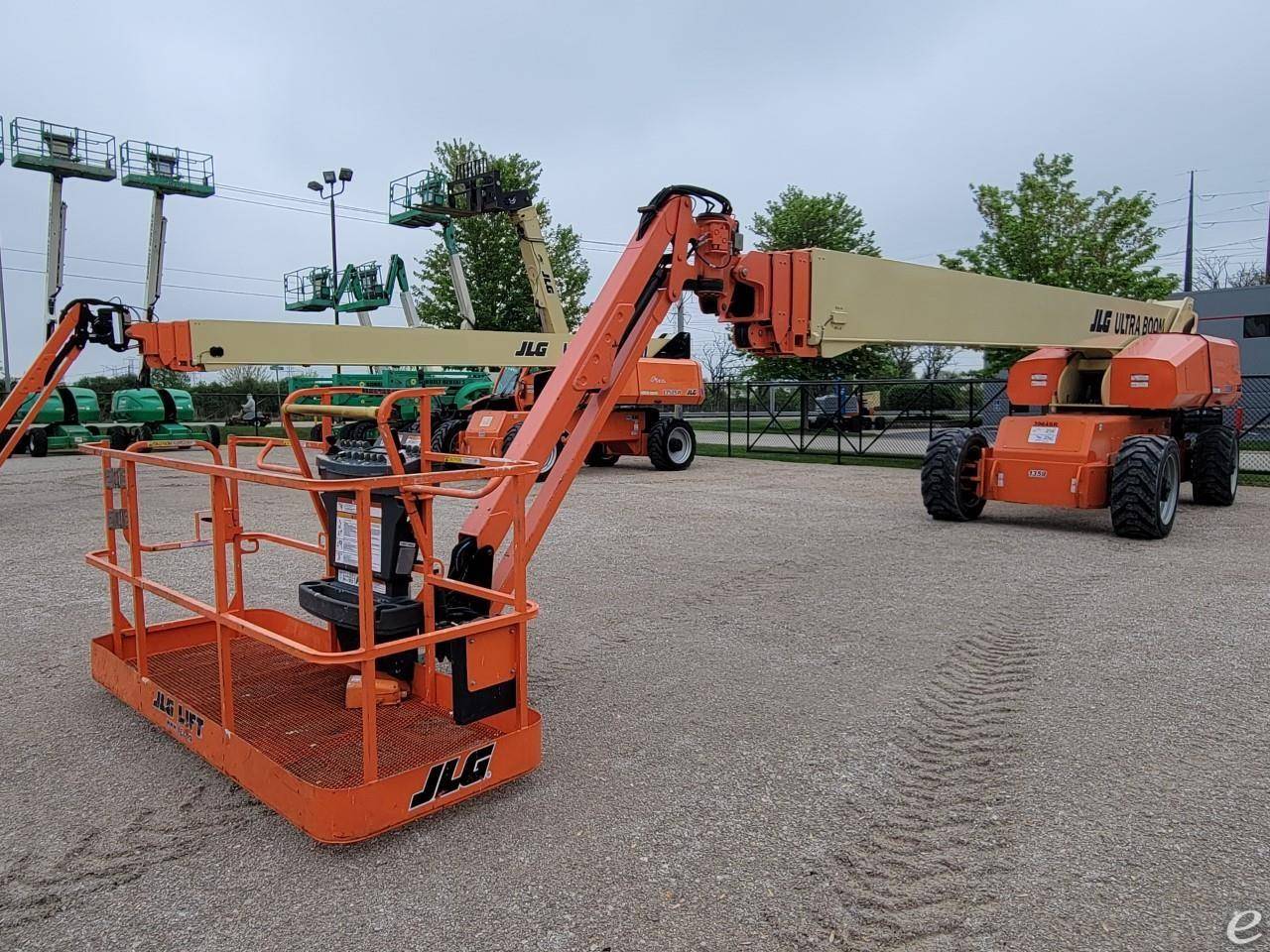 2009 JLG 1350SJP