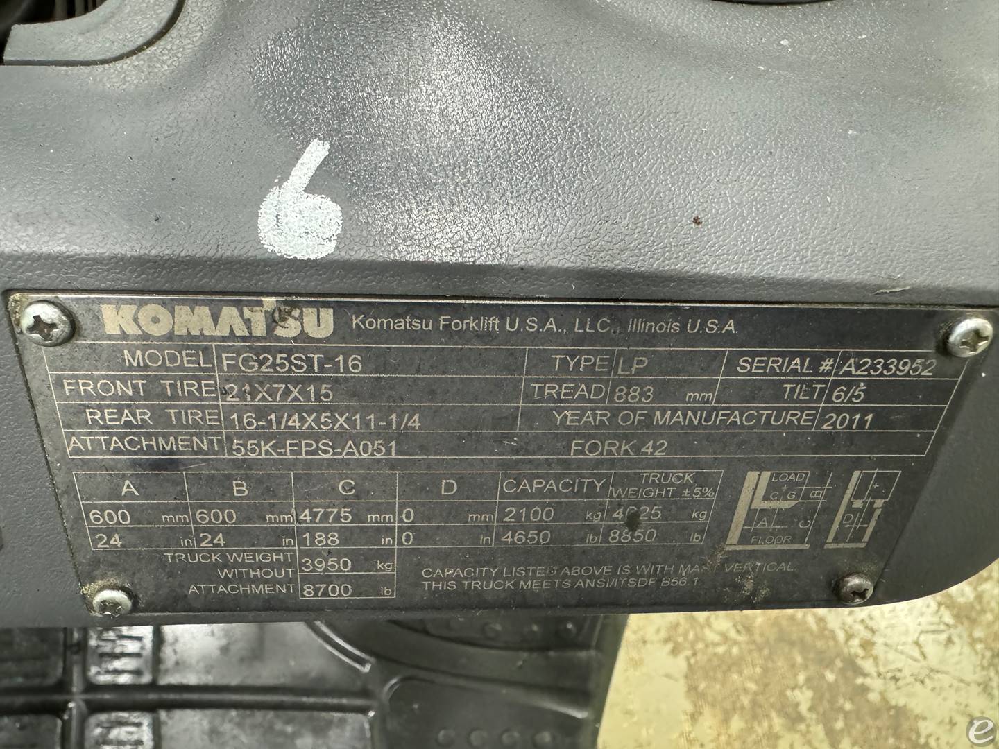 2011 Komatsu FG25ST