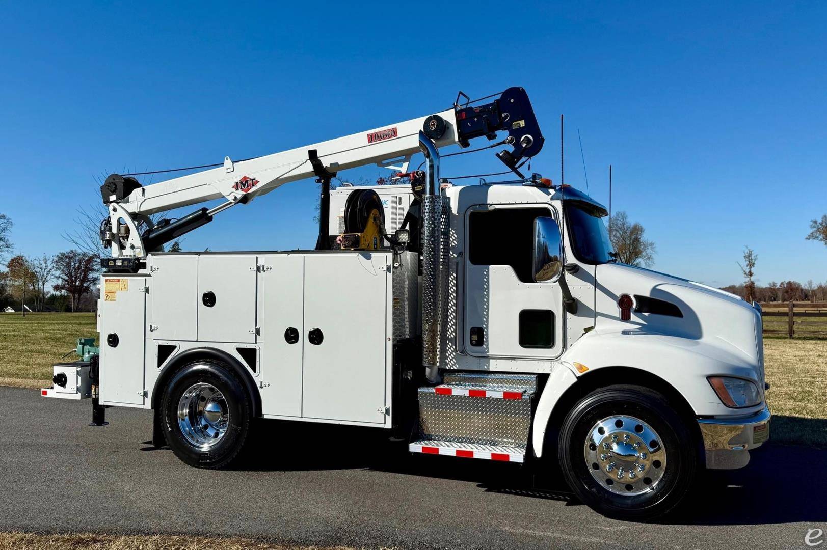 2017 Kenworth T270