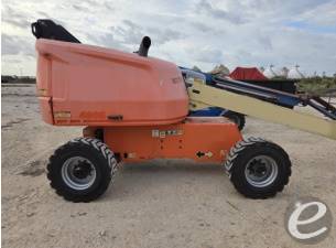 2015 JLG 400S