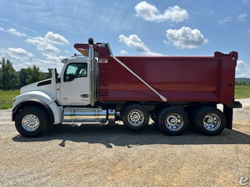 2024 Kenworth T880S