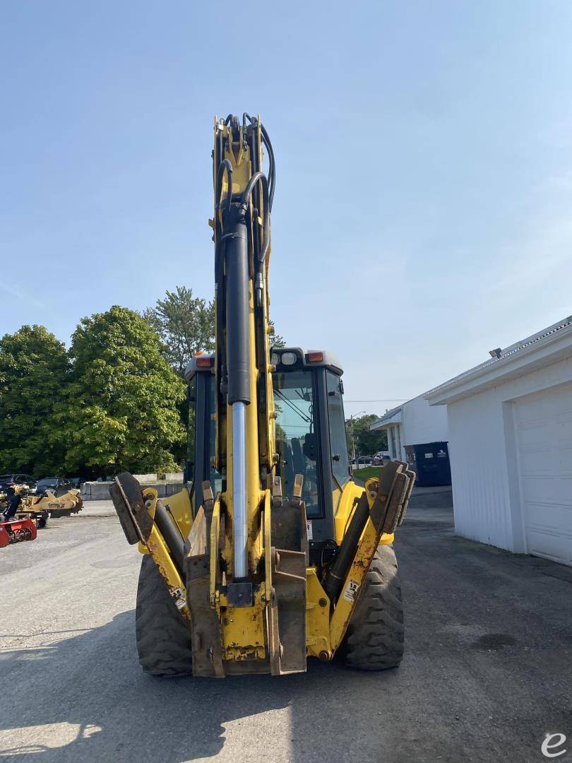 2008 New Holland B95